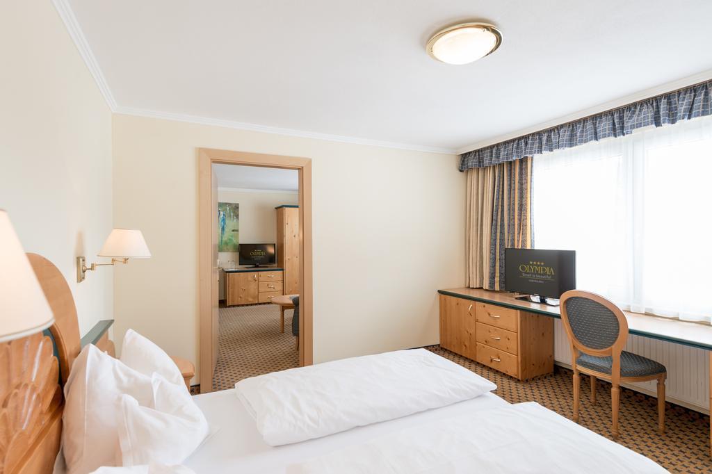 Hotel Olympia Obergurgl Room photo